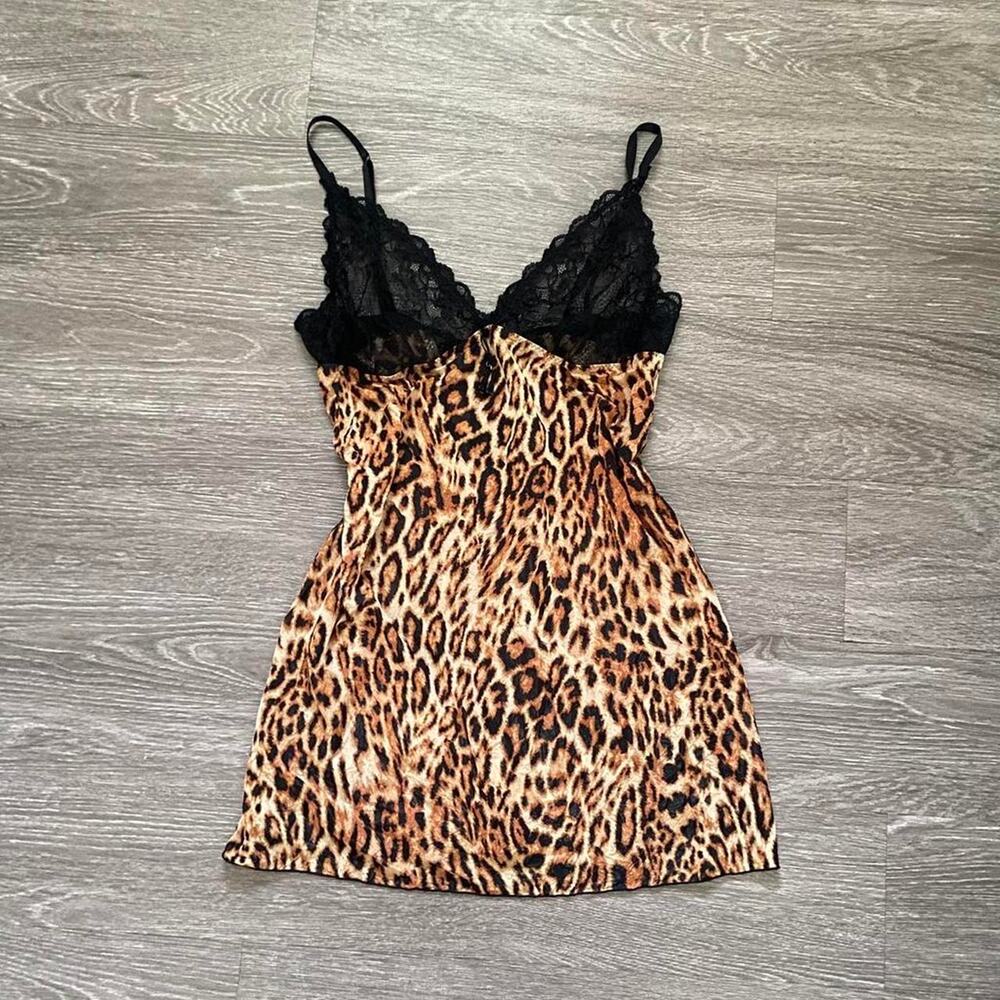 Cosmopolitan brand leopard print sexy